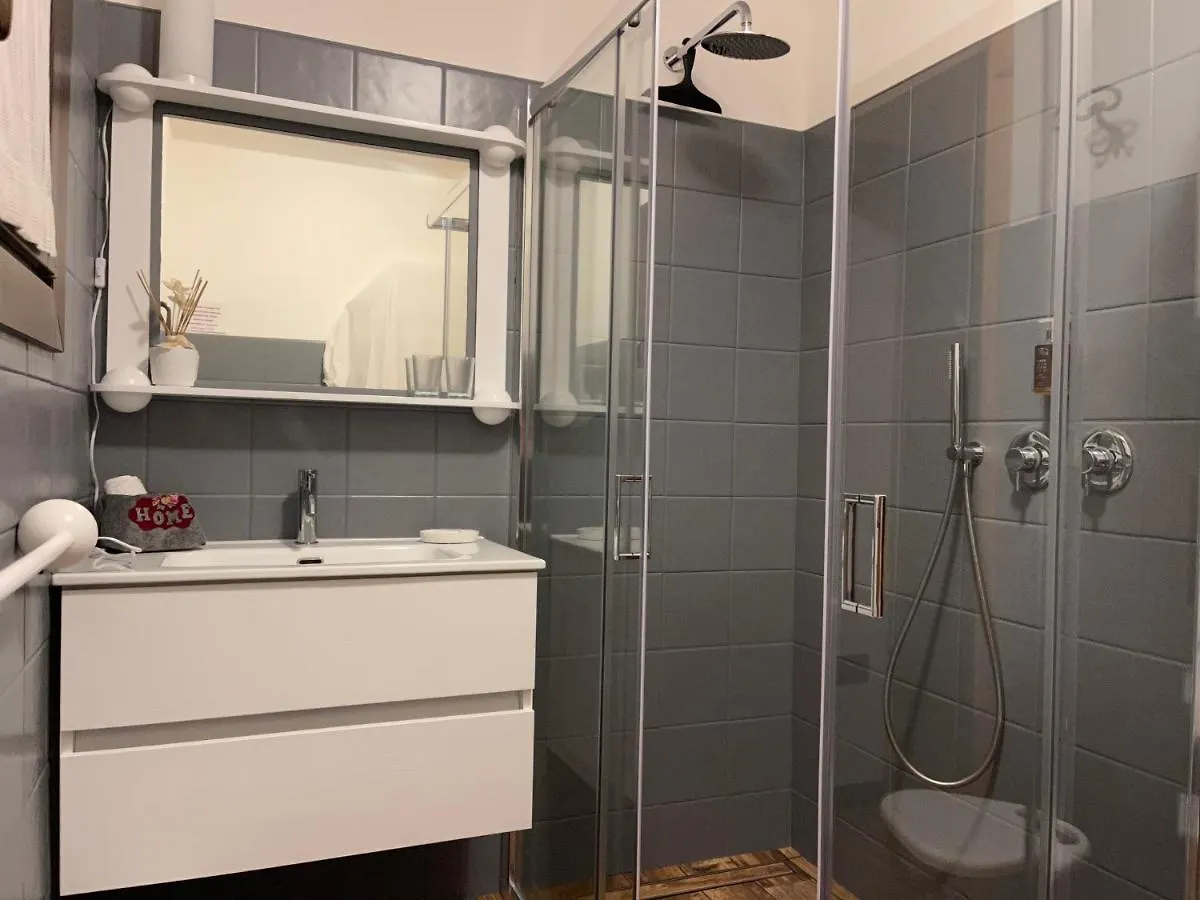 Bed&Breakfast Campo Base Carona  0*, Carona (Bergamo) Italia